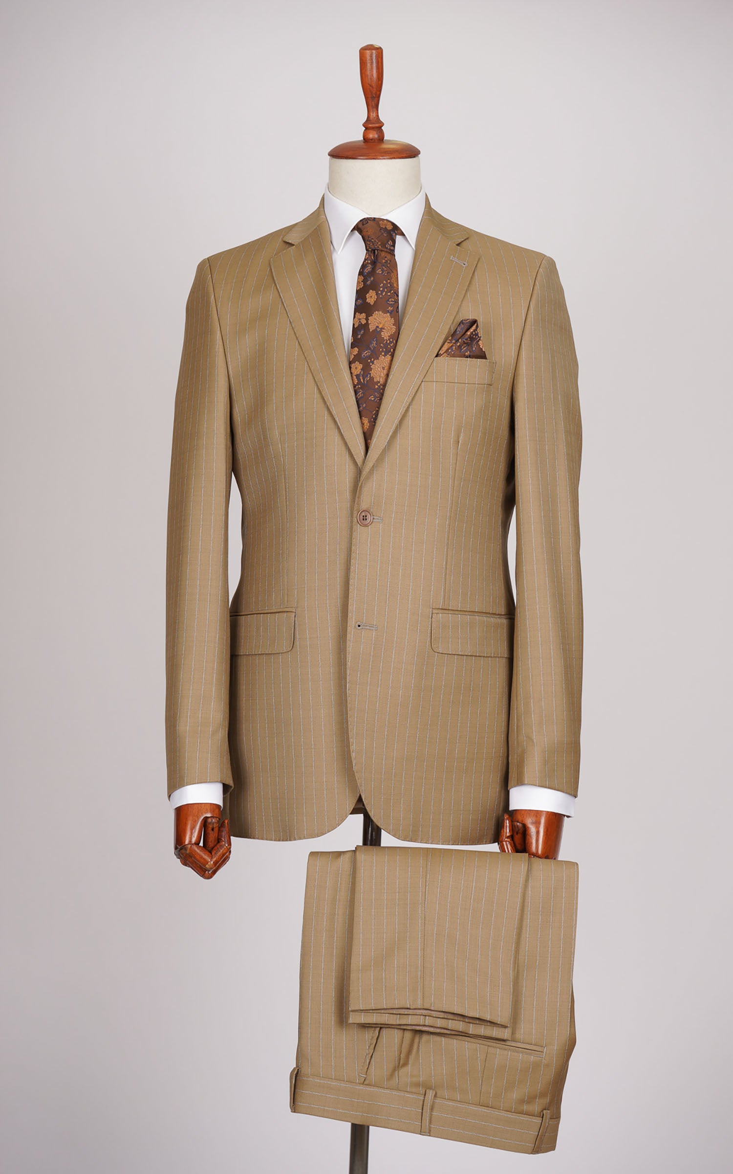 [L’Appartement] WOOL STRIPE 2BJK   38 Beige Two Button Stripe Wool Suit – HerrWidman