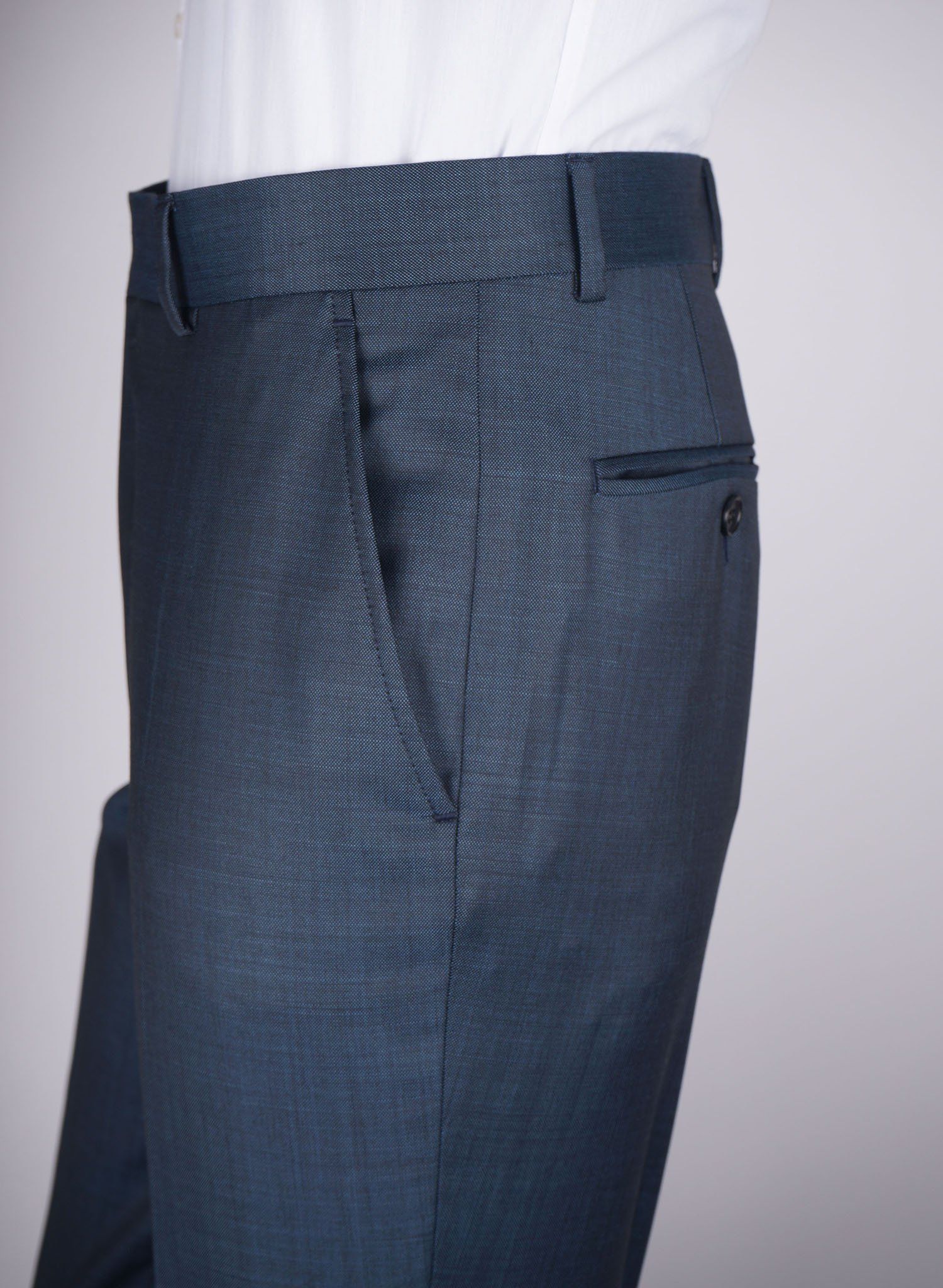 Mid-Slim Trousers in Micro Pattern - HerrWidman -
