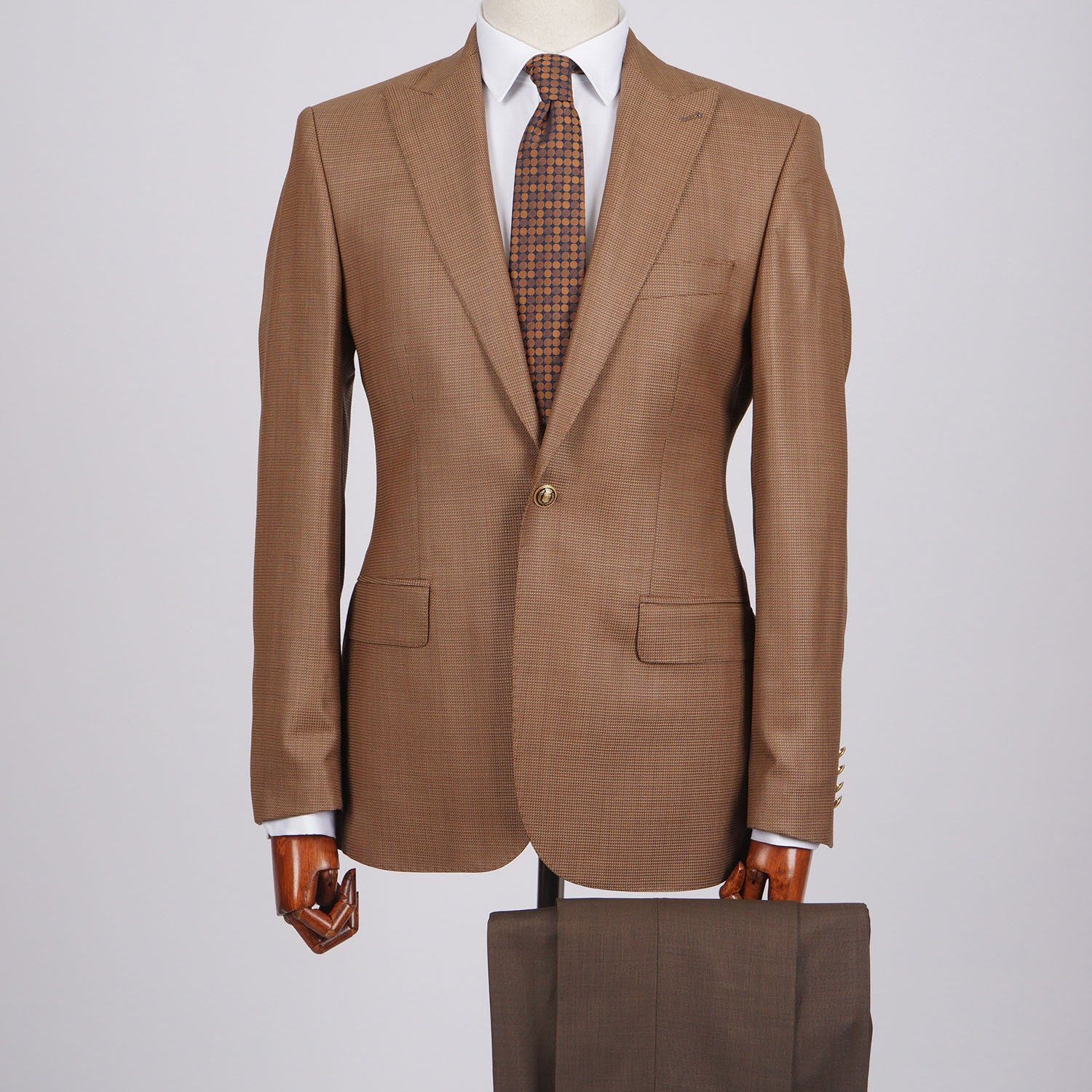 Mid-Slim Two Button Peak Lapel Wool Jacket in Micro Pattern - HerrWidman -#color_beige